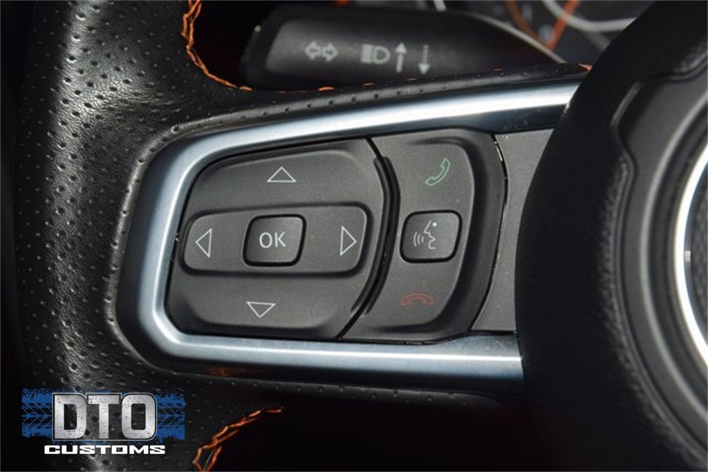 Used 2023 Jeep Gladiator Mojave w/ Trailer Tow Package image 35