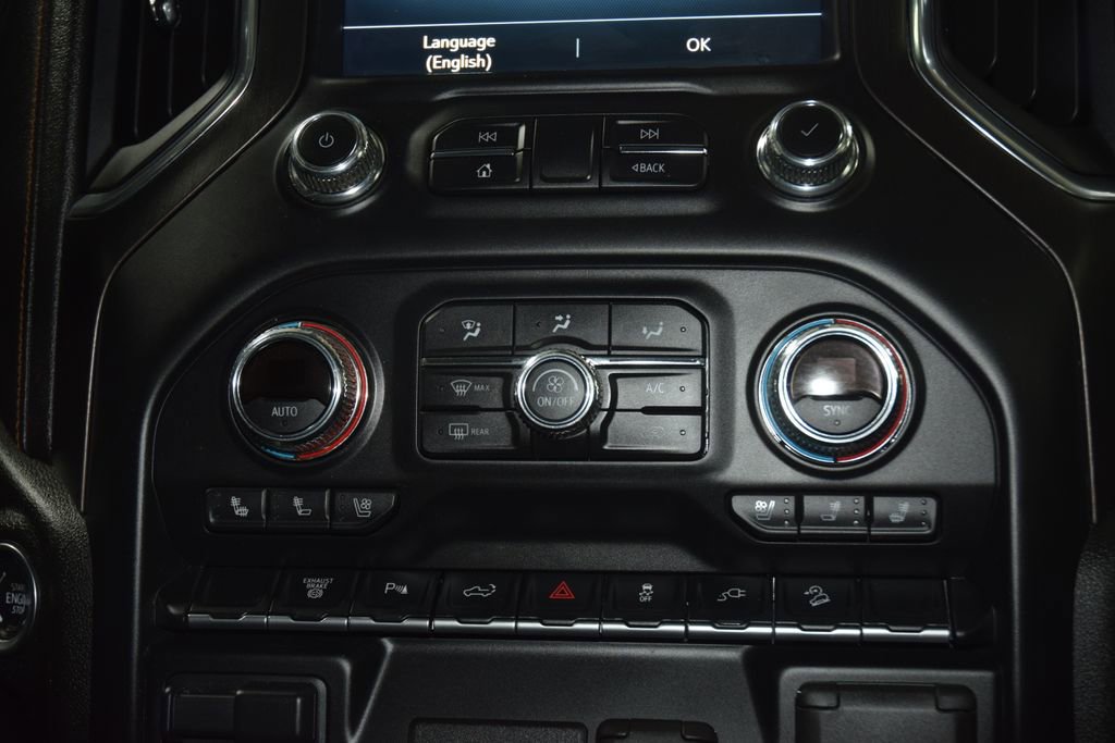 Used 2022 GMC Sierra 3500 AT4 w/ AT4 Preferred Package image 36