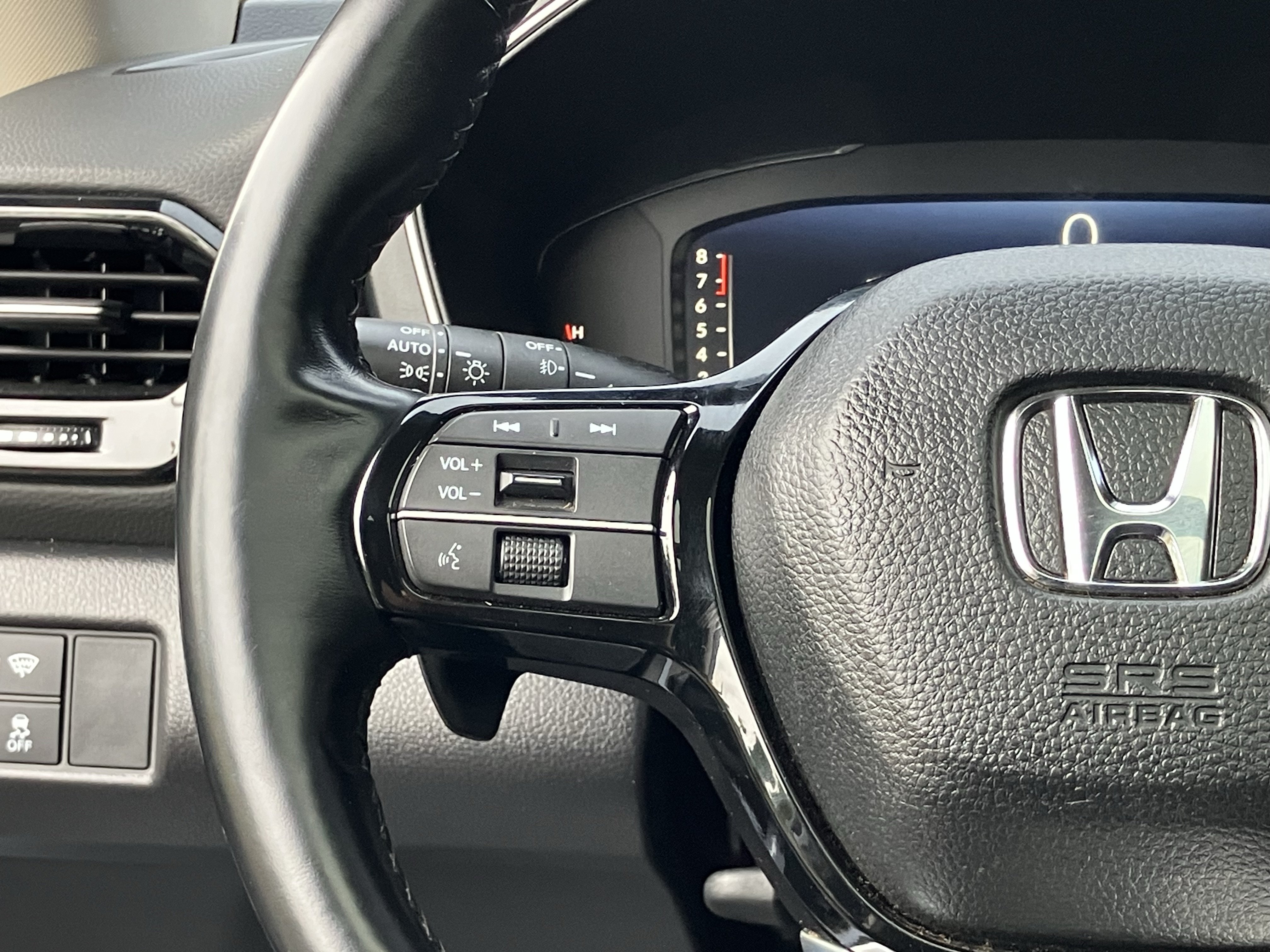 Used 2024 Honda Pilot Elite image 21