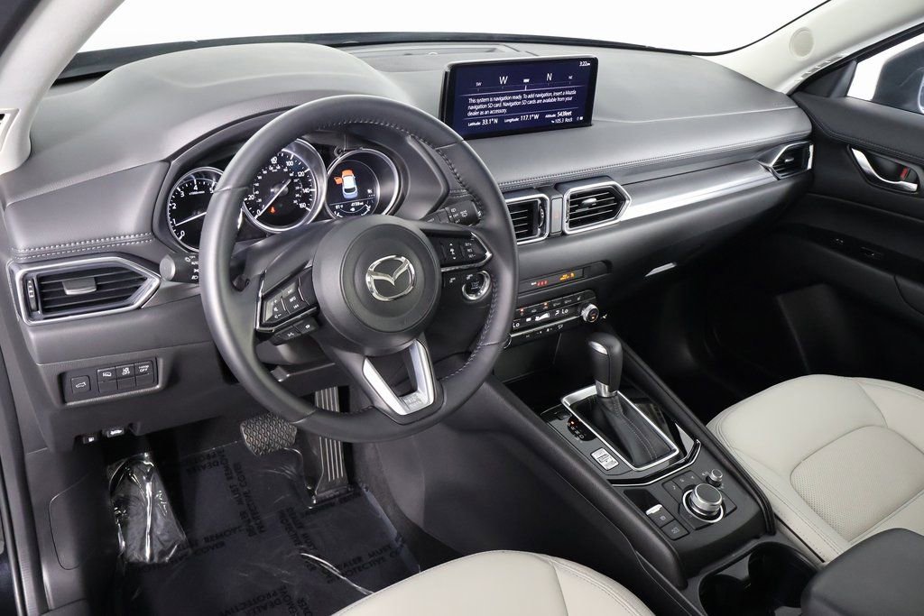 Used 2025 MAZDA CX-5 AWD 2.5 S w/ Preferred Package image 8