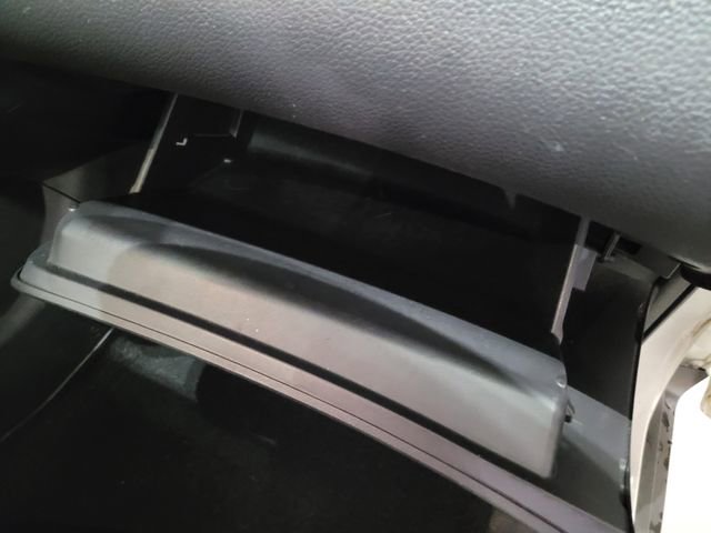 Used 2016 Nissan Rogue SV image 45