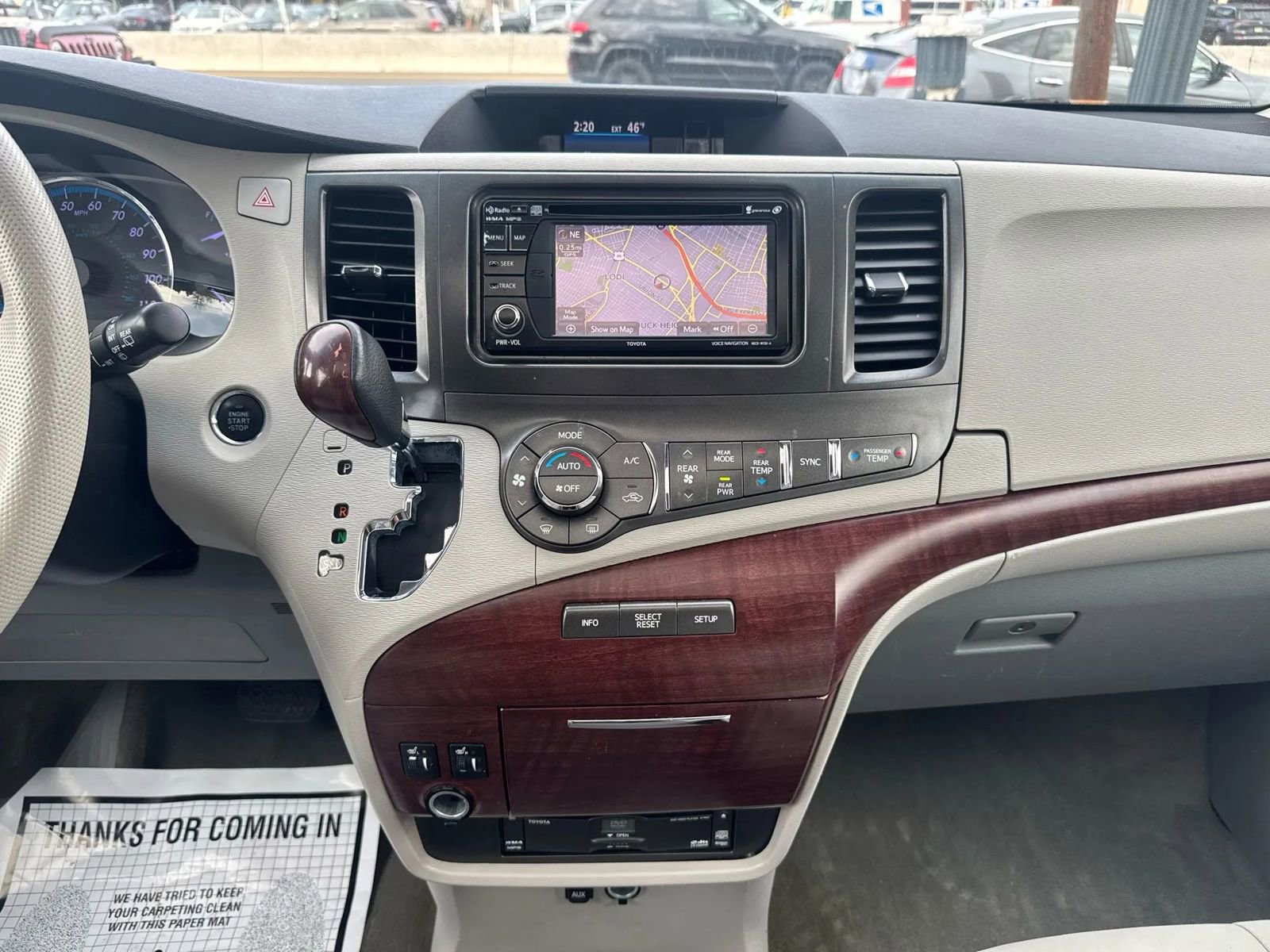 Used 2013 Toyota Sienna Limited image 41