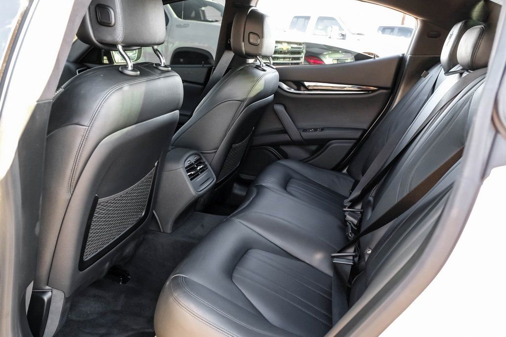 Used 2023 Maserati Ghibli Modena image 36