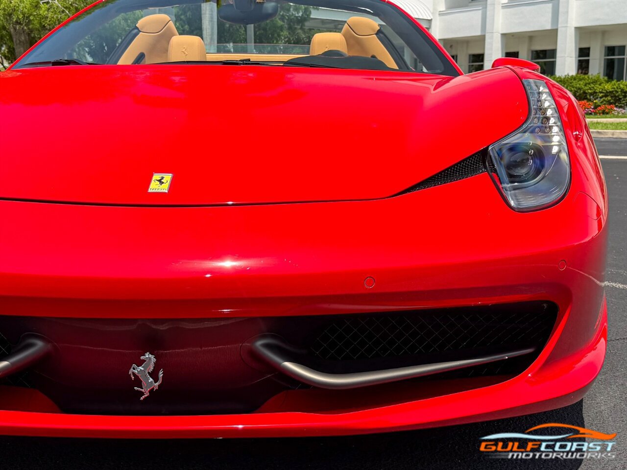 Used 2012 Ferrari 458 Spider RWD image 4