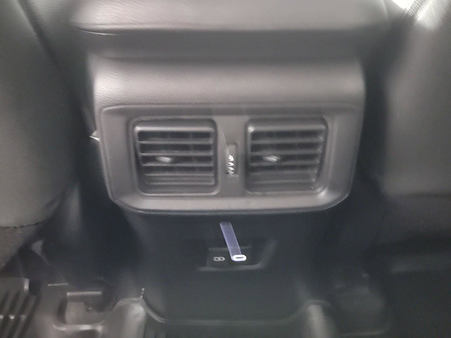 Used 2024 Toyota RAV4 XLE image 23