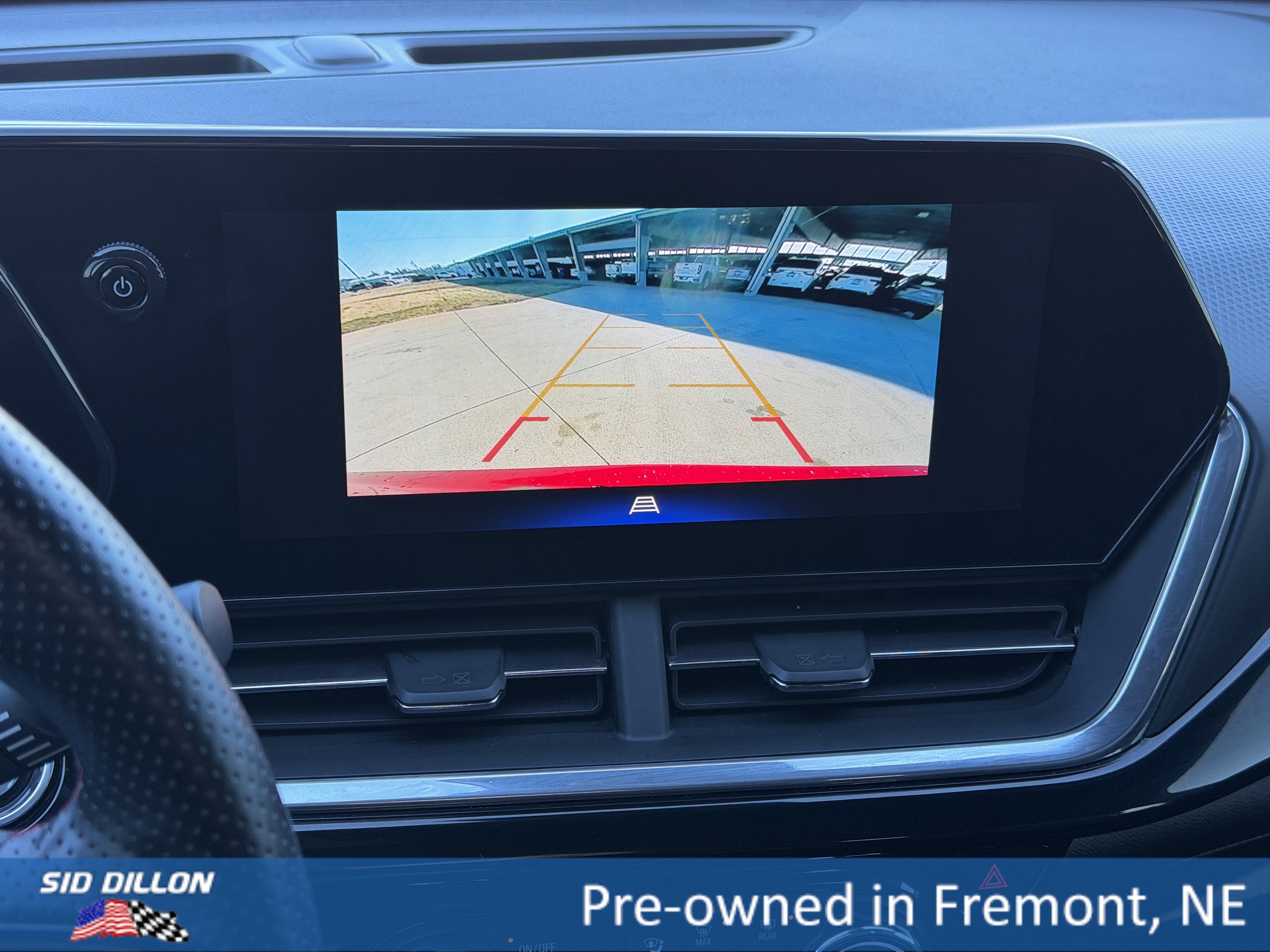 Used 2025 Chevrolet Trax RS w/ Driver Confidence Package FWD image 9