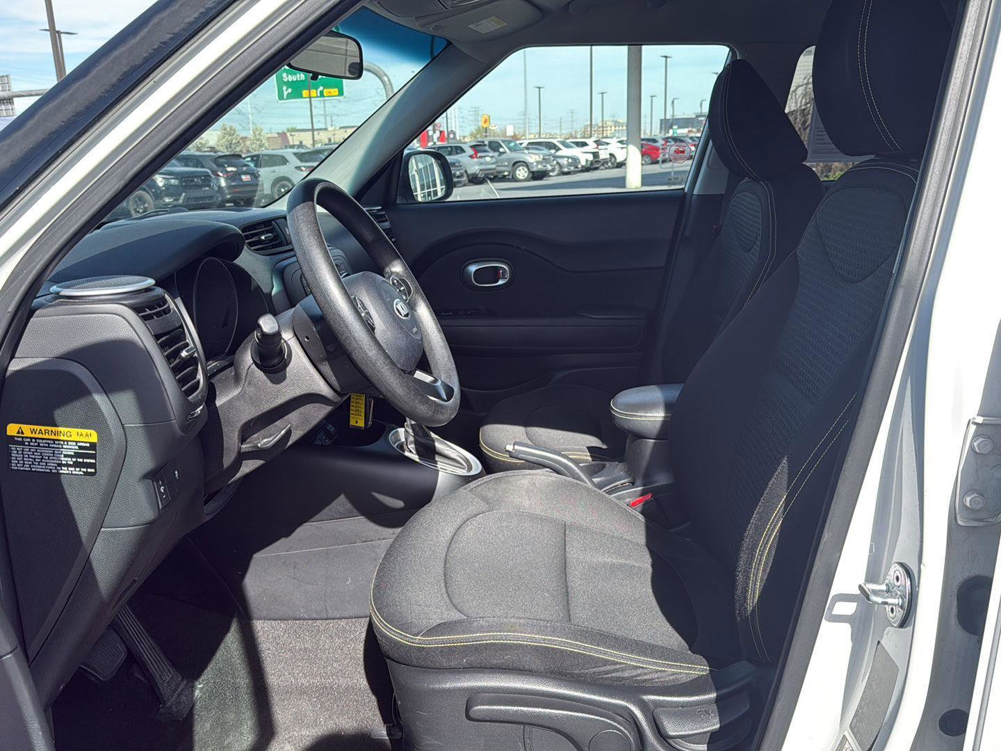 Used 2014 Kia Soul + image 15