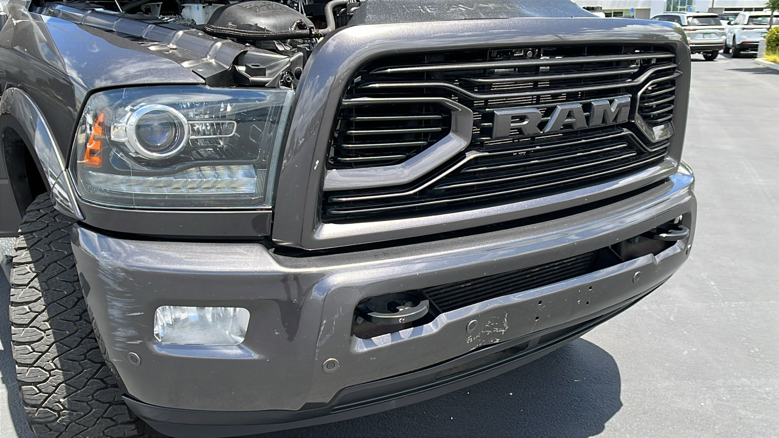 Used 2018 RAM 2500 Laramie w/ Sport Appearance Group AWD/4WD image 12