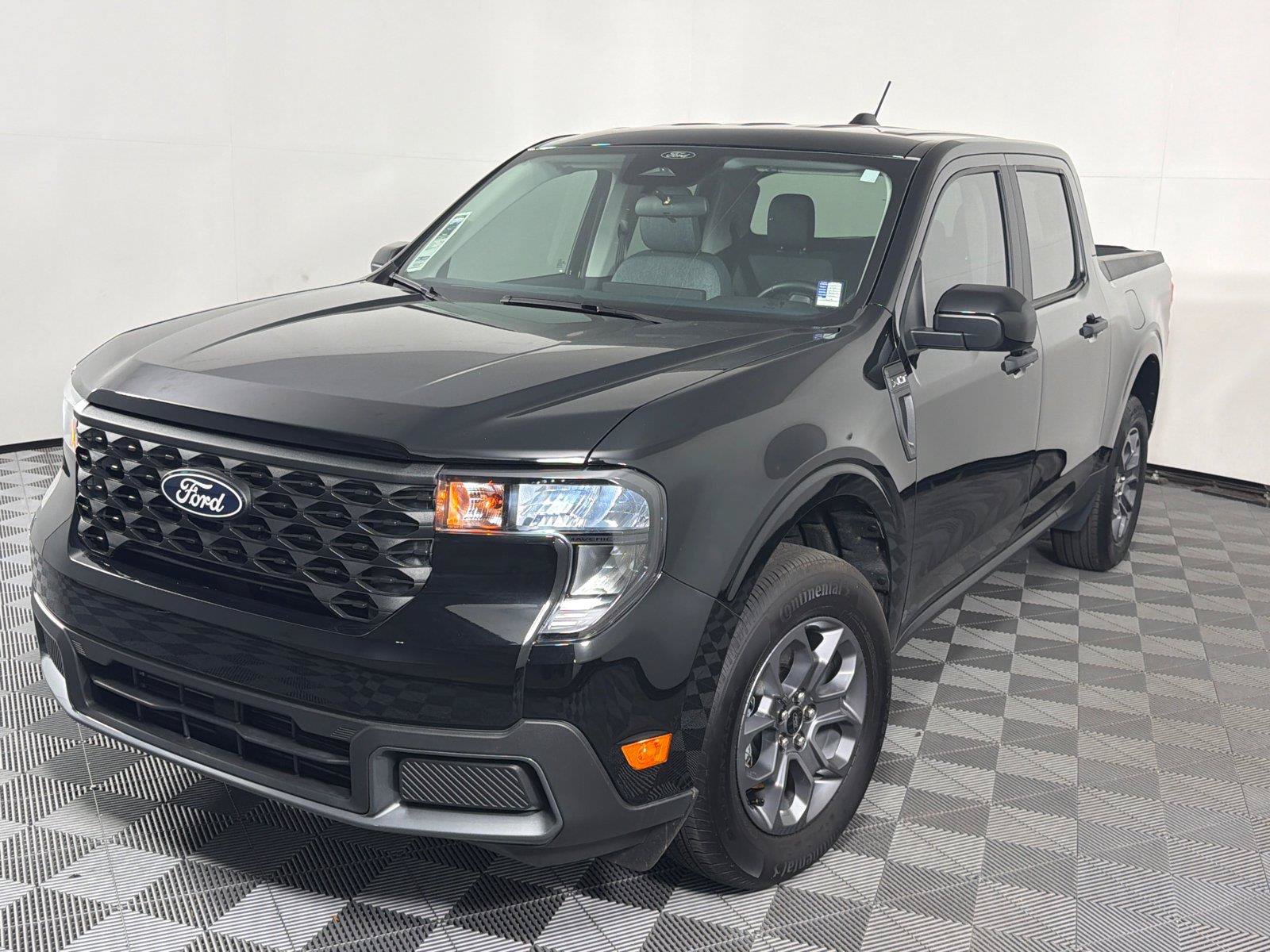 Used 2026 Ford Maverick XLT w/ XLT Luxury Package AWD/4WD image 3