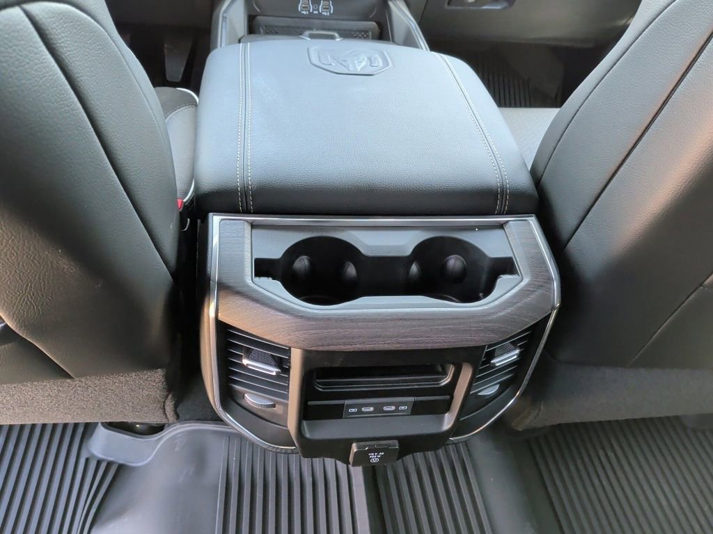 New 2026 RAM 3500 Laramie AWD/4WD image 45
