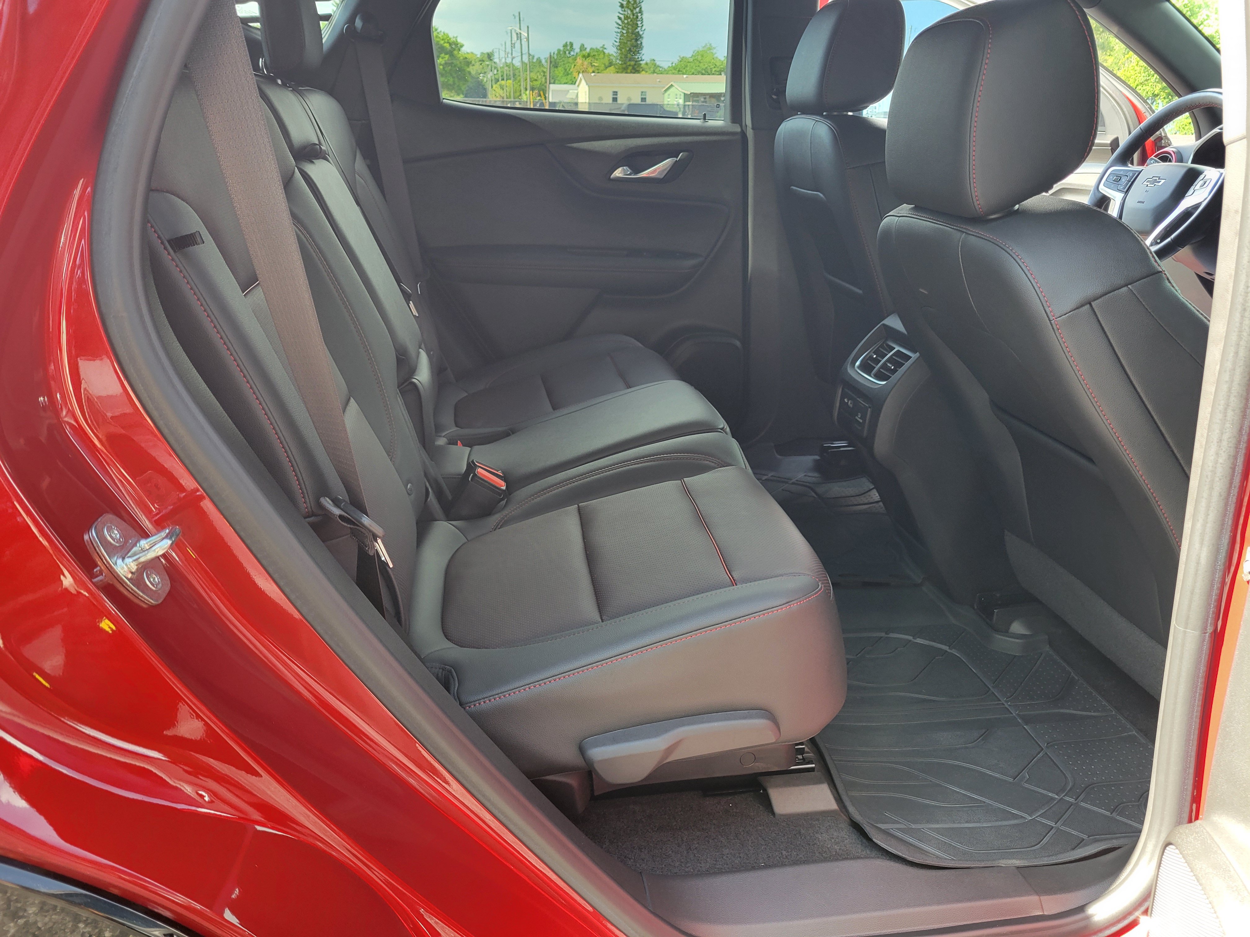 Certified 2021 Chevrolet Blazer RS w/ Enhanced Convenience Package FWD image 36