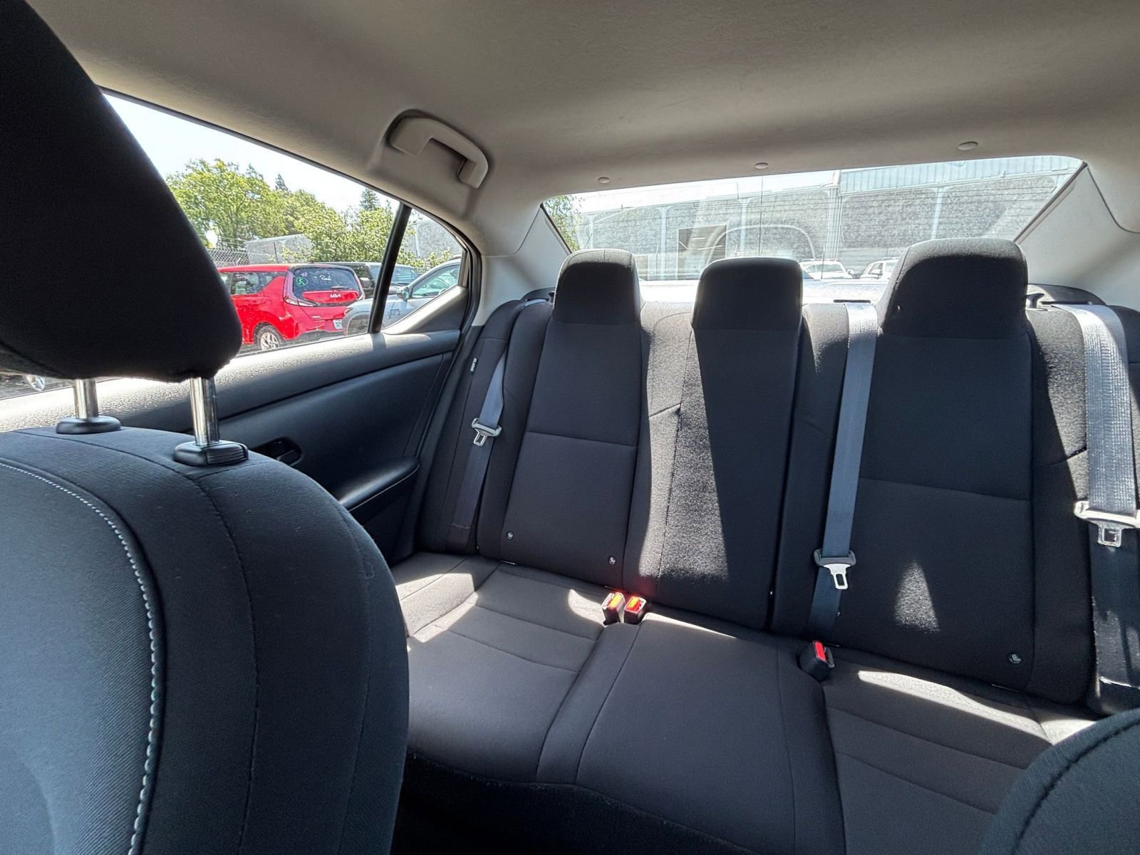 Used 2025 Nissan Sentra S FWD image 37
