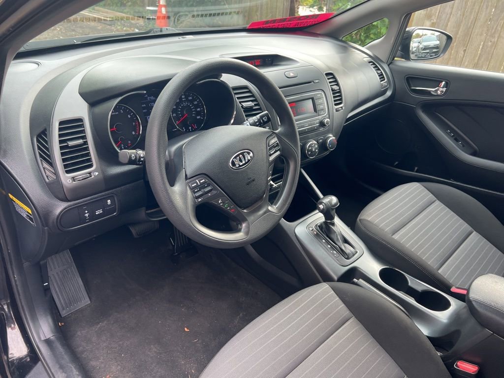 Certified 2016 Kia Forte LX image 6