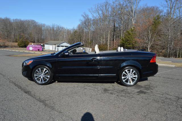 Used 2011 Volvo C70 T5 w/ Convenience Pkg image 9