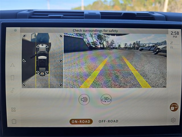 Used 2025 Land Rover Defender 110 S image 19