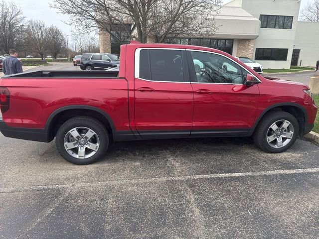 Used 2025 Honda Ridgeline RTL image 4