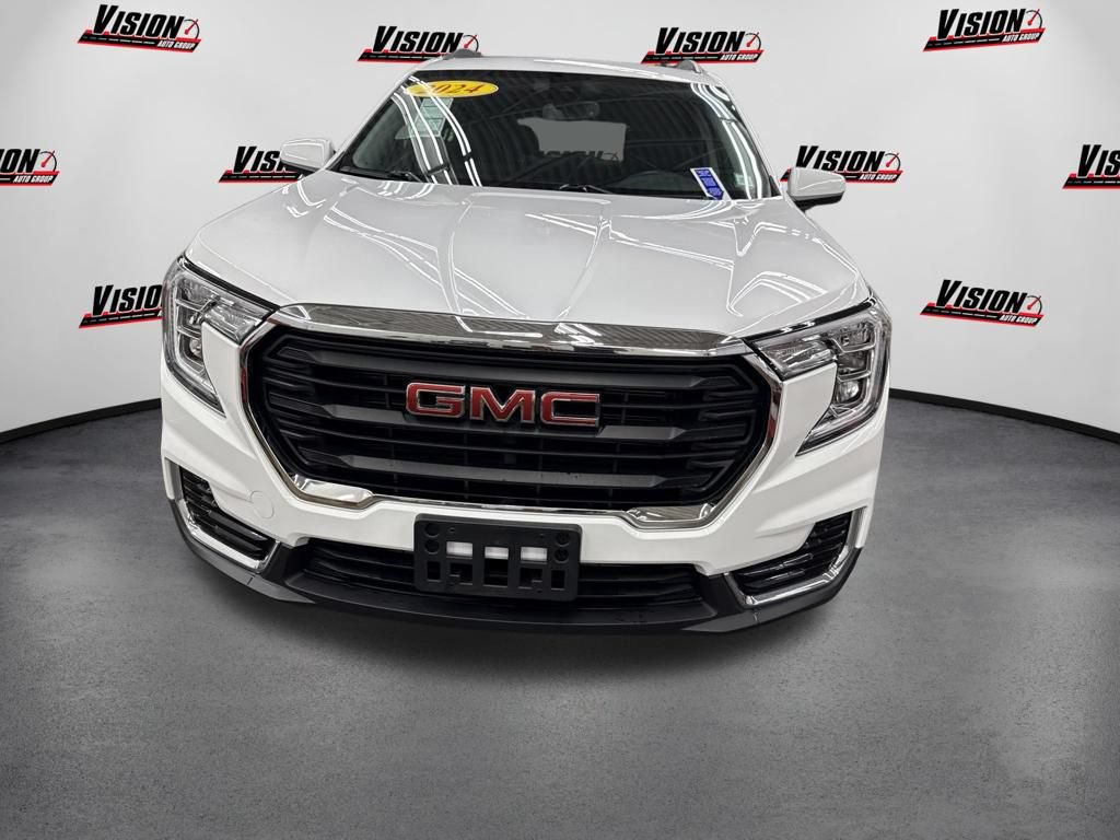 Used 2024 GMC Terrain SLE w/ Driver Convenience Package AWD/4WD video 2