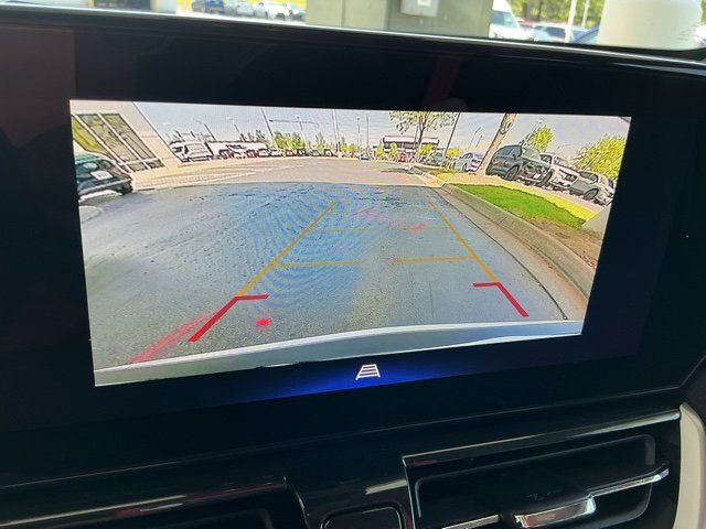 Used 2025 Chevrolet TrailBlazer LT AWD/4WD image 25