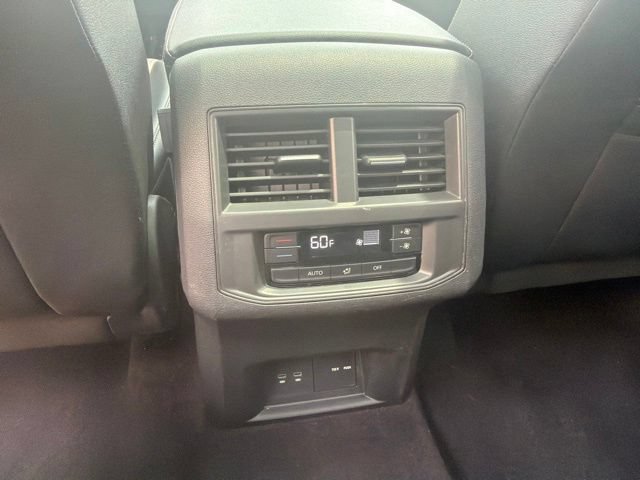 Used 2023 Volkswagen Atlas SE w/ Panoramic Sunroof Package AWD/4WD image 34