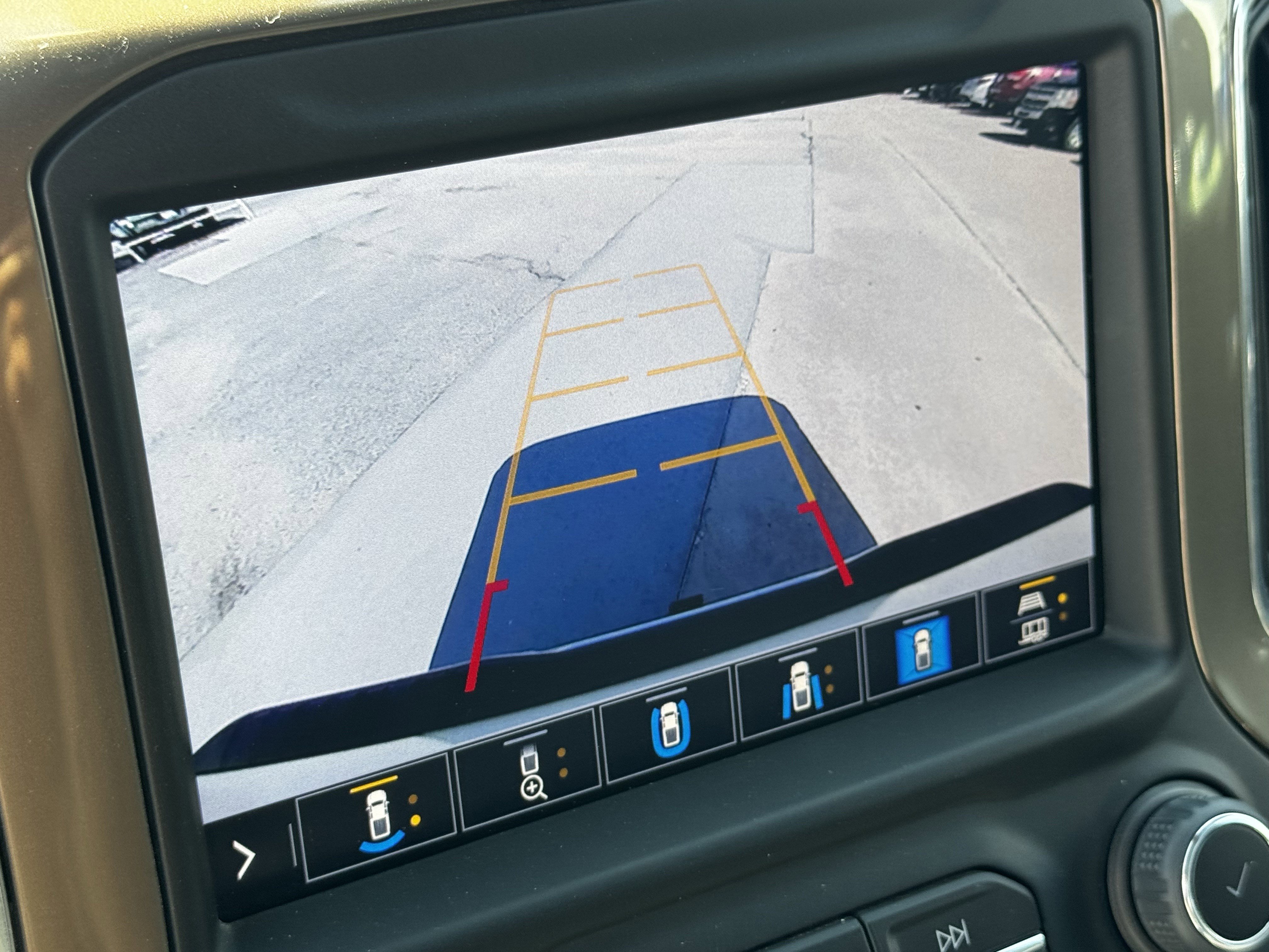 Used 2023 Chevrolet Silverado 2500 High Country image 19