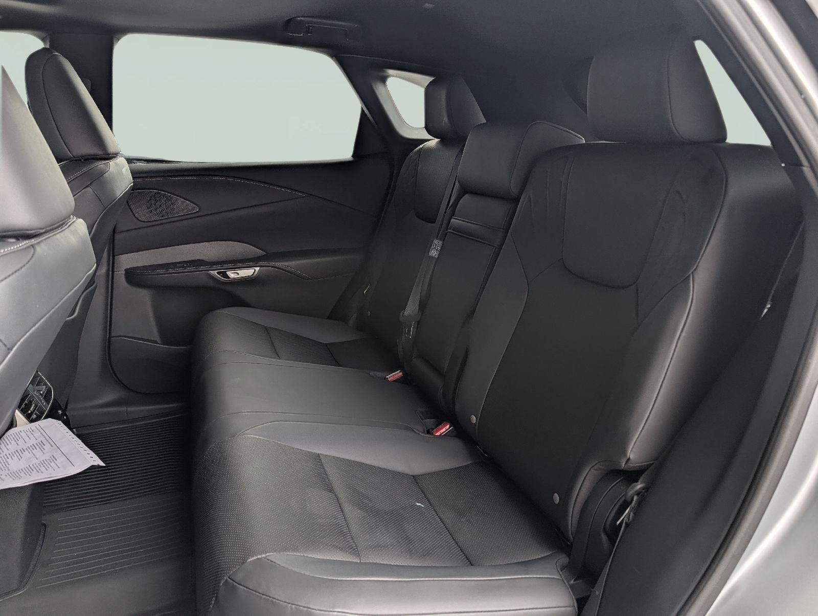 Used 2024 Lexus RX 350 Premium w/ Accessory Package image 20