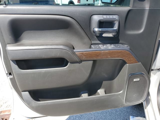 Used 2017 GMC Sierra 1500 Denali RWD image 19