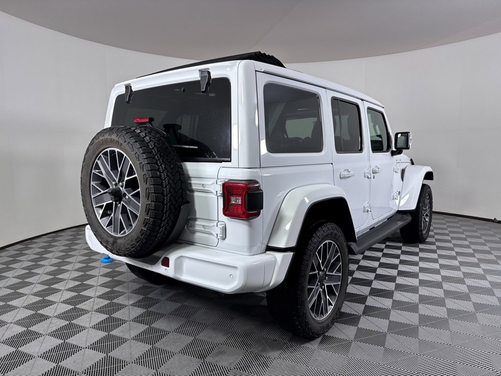Used 2024 Jeep Wrangler High Altitude AWD/4WD image 21