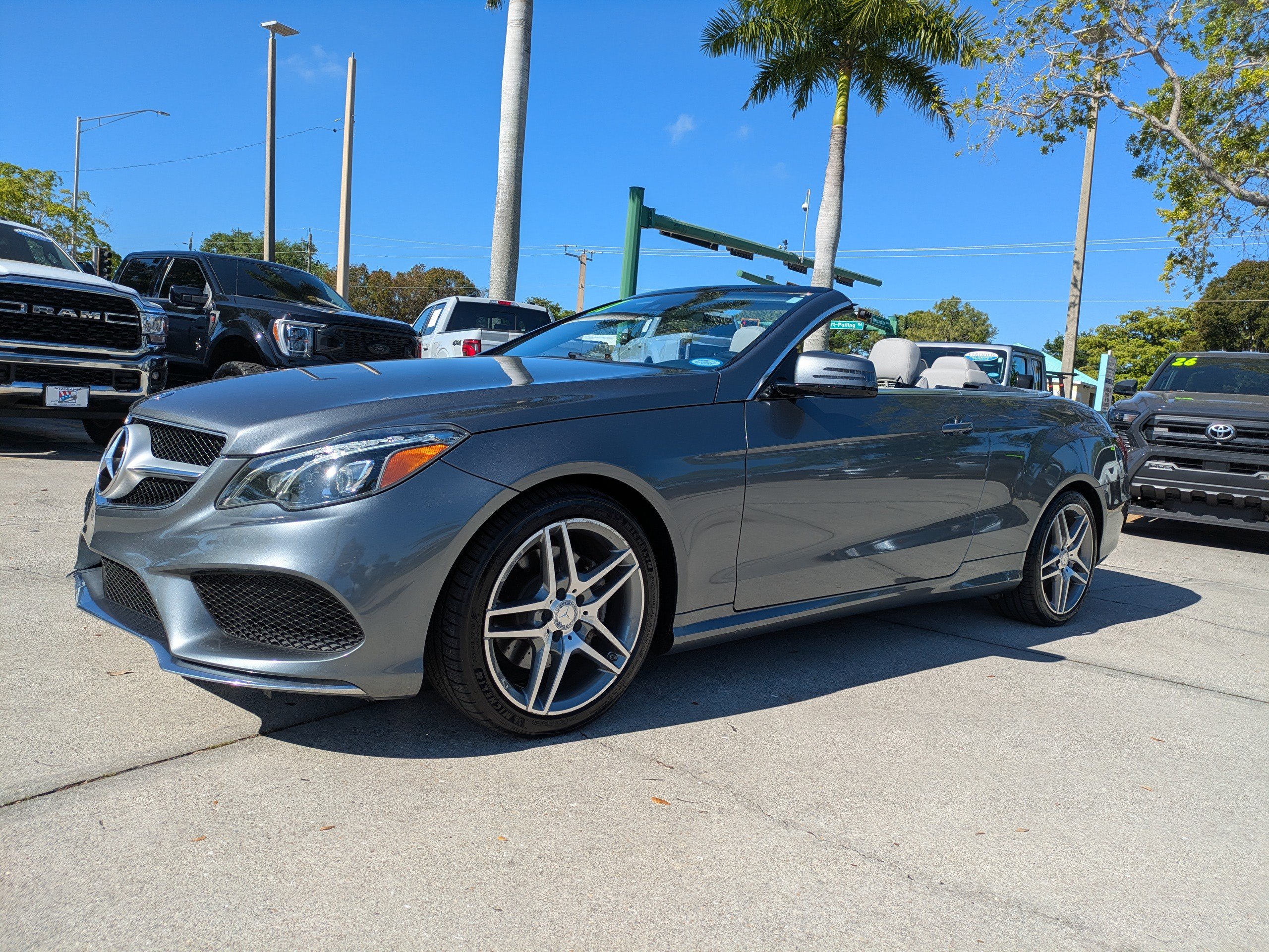 Used 2017 Mercedes-Benz E 400 Cabriolet image 8