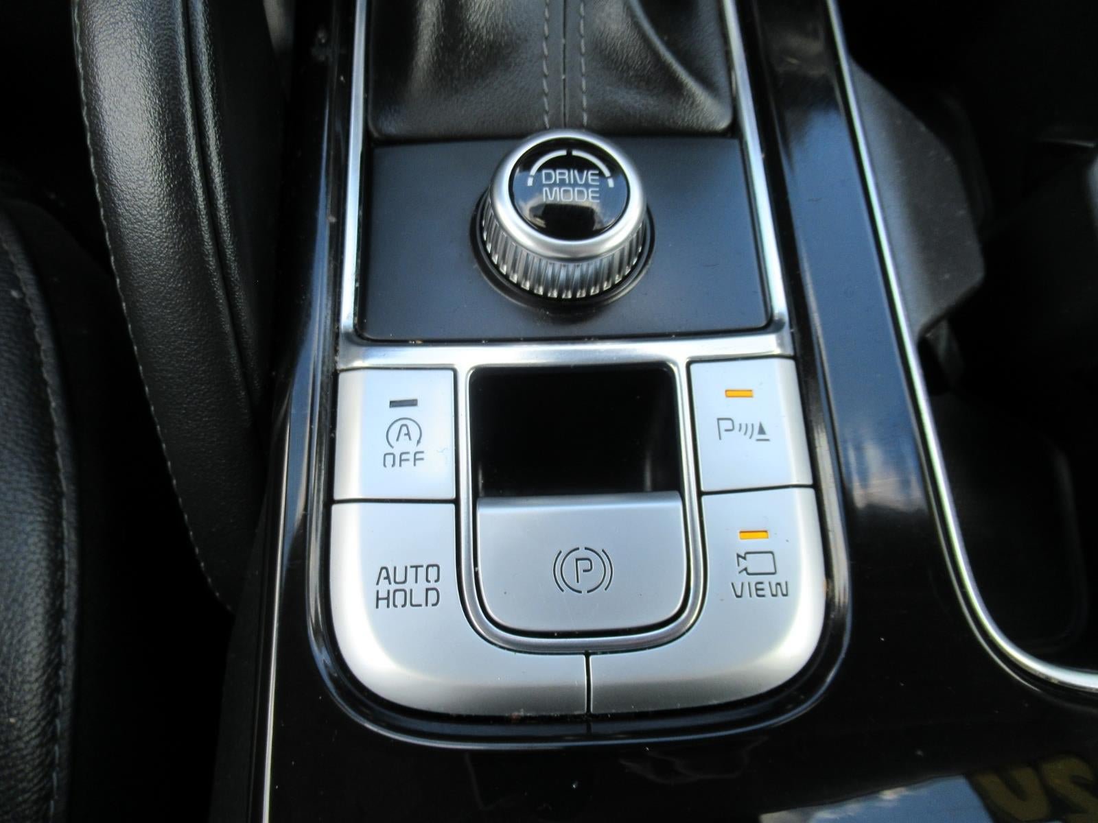 Used 2020 Kia Telluride SX w/ Towing Package FWD image 30