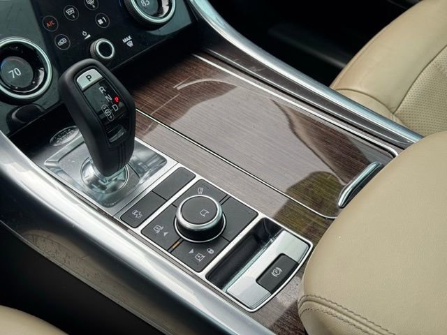 Used 2021 Land Rover Range Rover Sport HSE Silver Edition image 35