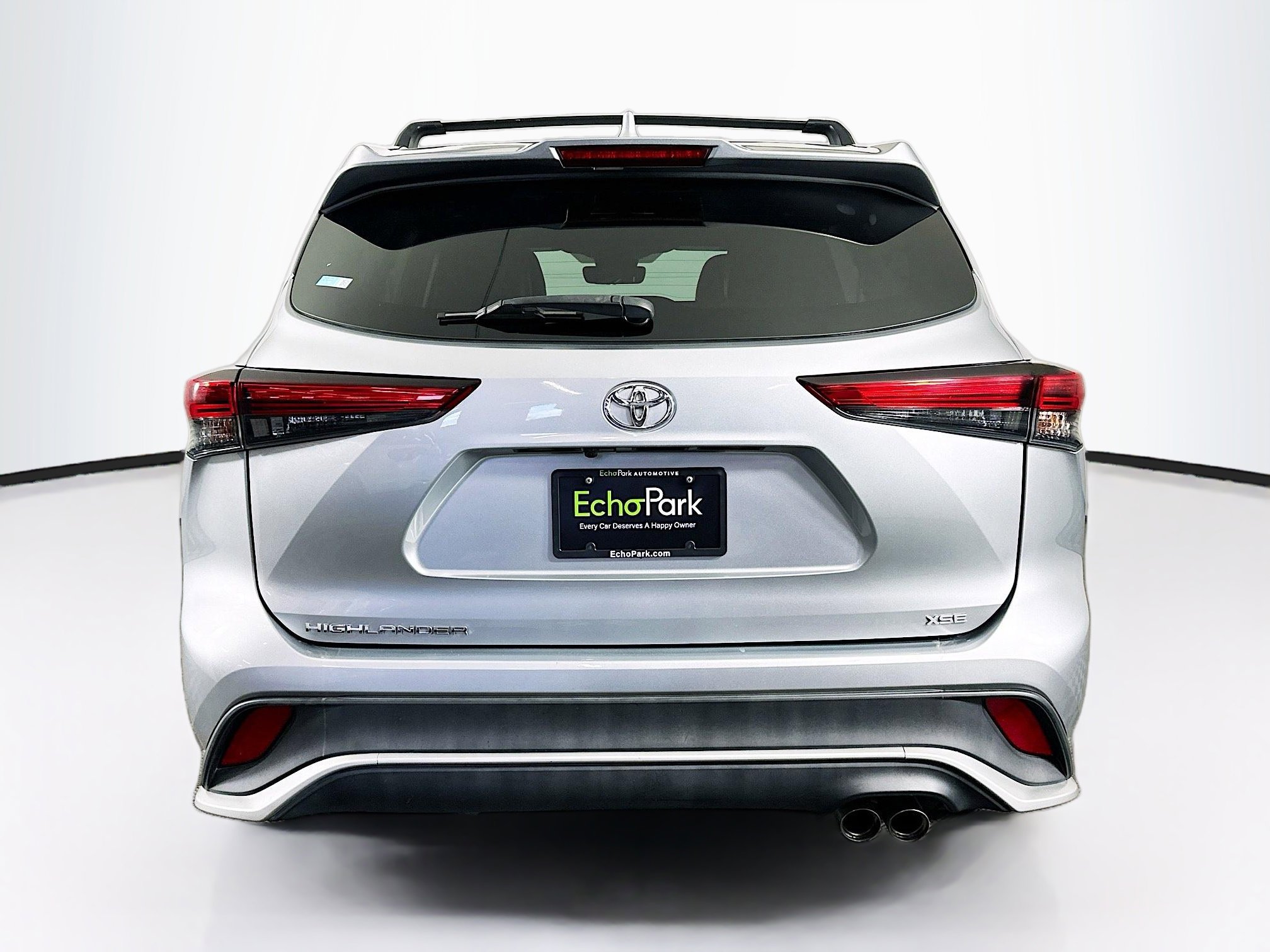Used 2021 Toyota Highlander XSE FWD image 7
