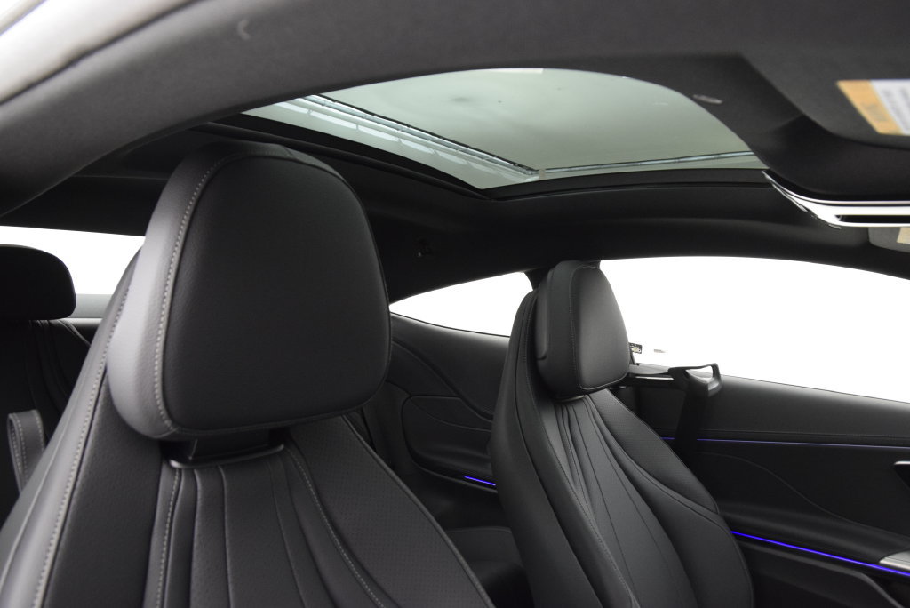 New 2027 Mercedes-Benz CLE 300 4MATIC Coupe image 18