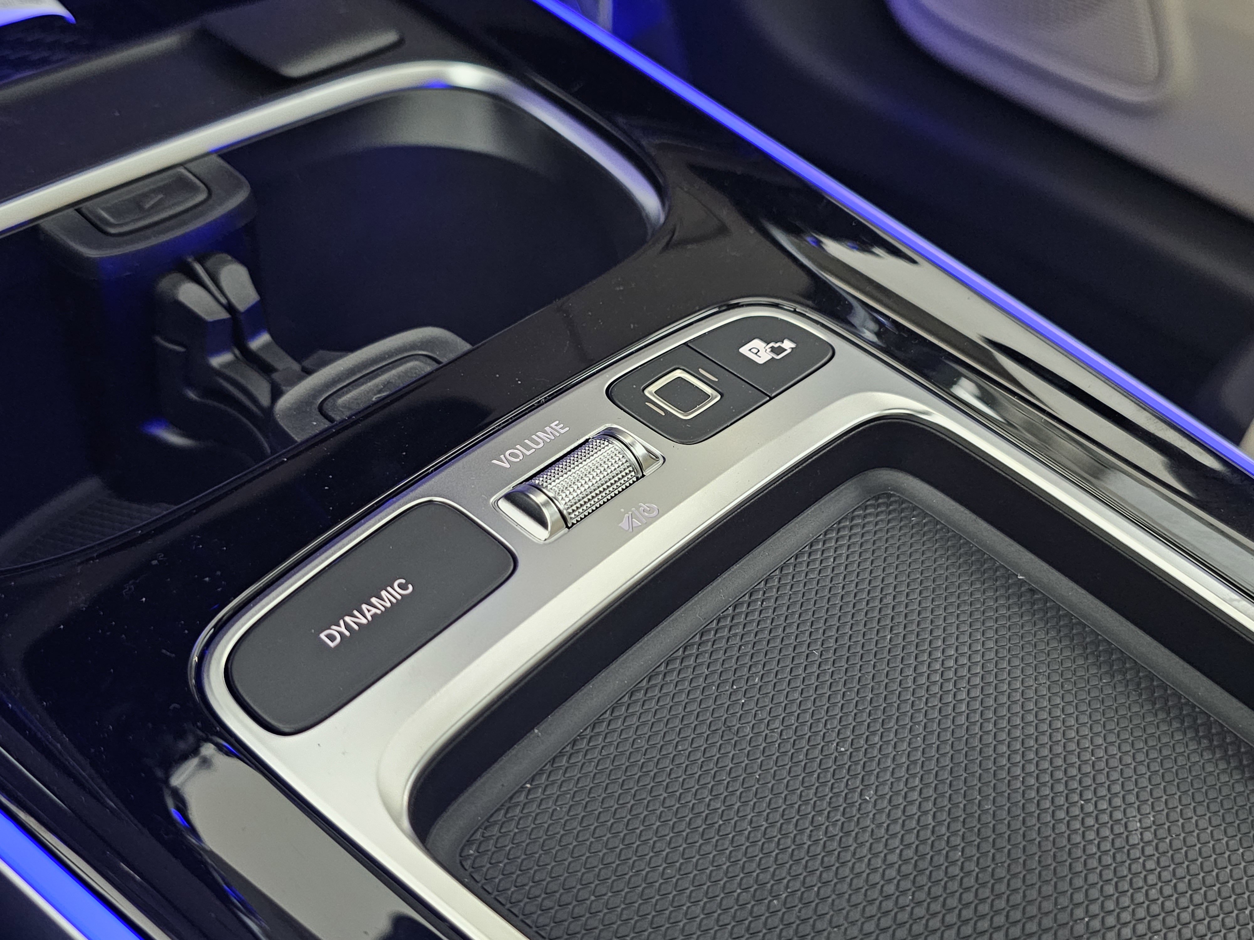 New 2026 Mercedes-Benz GLB 250 4MATIC image 41