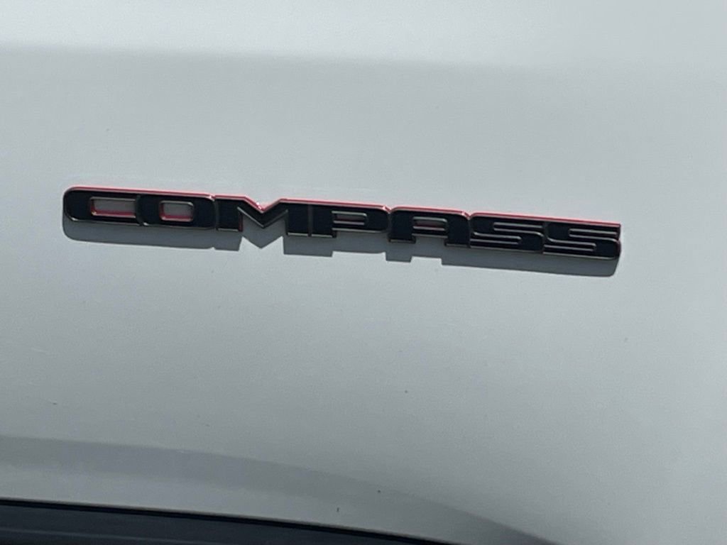 Used 2022 Jeep Compass Trailhawk w/ Trailhawk Elite Group AWD/4WD image 10