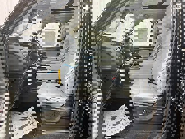 New 2025 Ford Expedition Platinum w/ Platinum Ultimate Package image 4