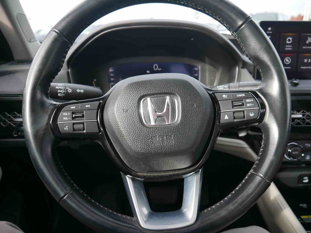 Used 2024 Honda Accord Touring image 37