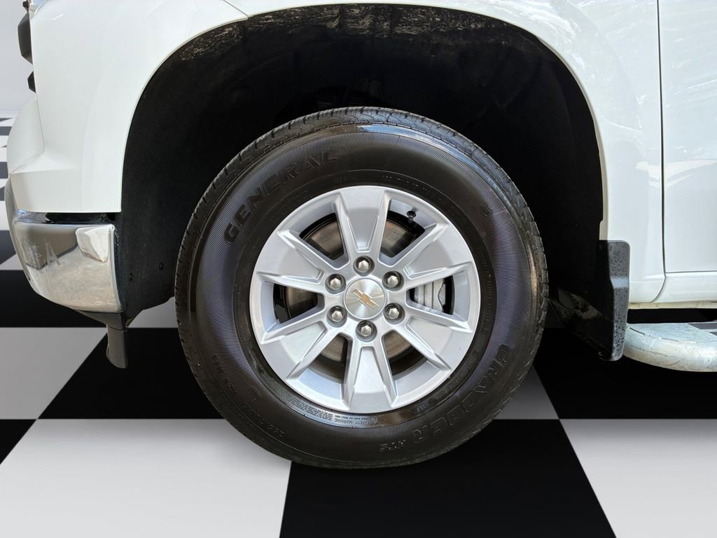 Used 2025 Chevrolet Silverado 1500 W/T RWD image 14