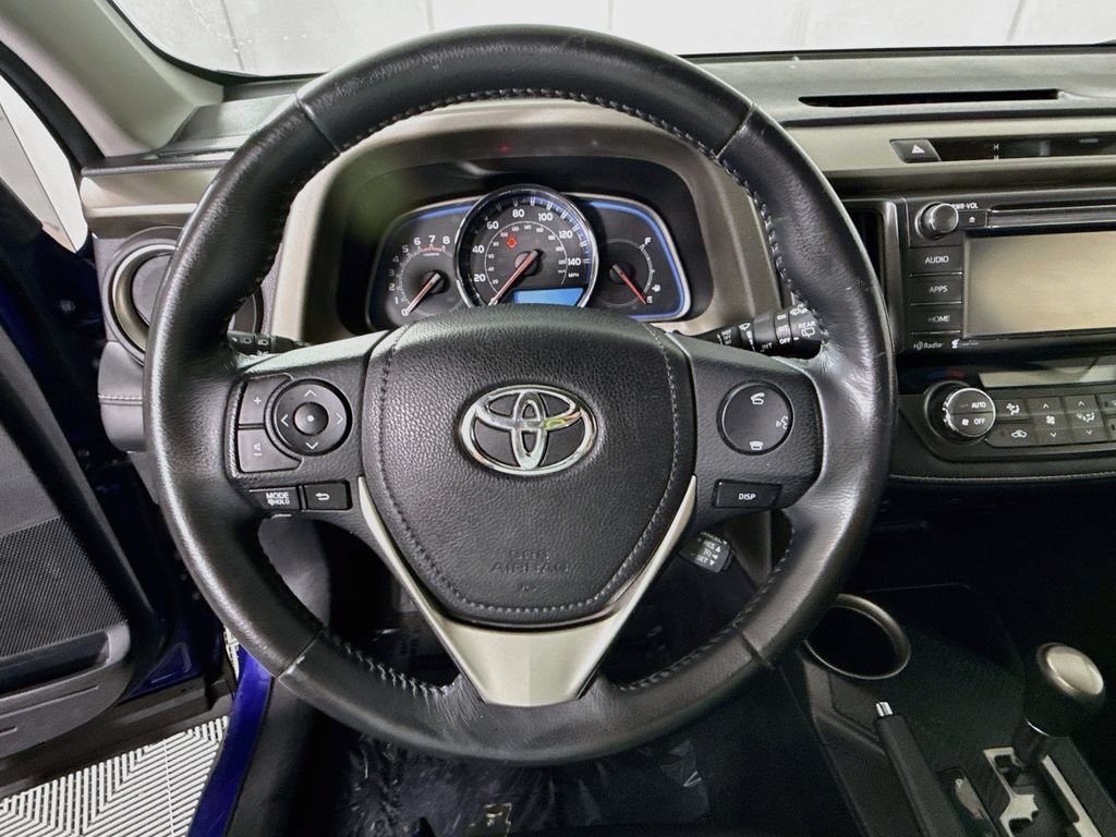 Used 2014 Toyota RAV4 Limited AWD/4WD image 19
