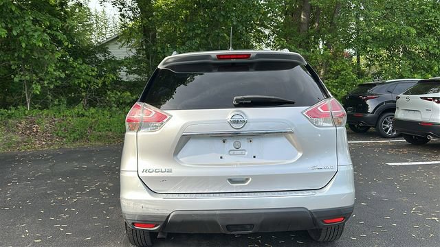 Used 2016 Nissan Rogue SL w/ SL Premium Package AWD/4WD image 6