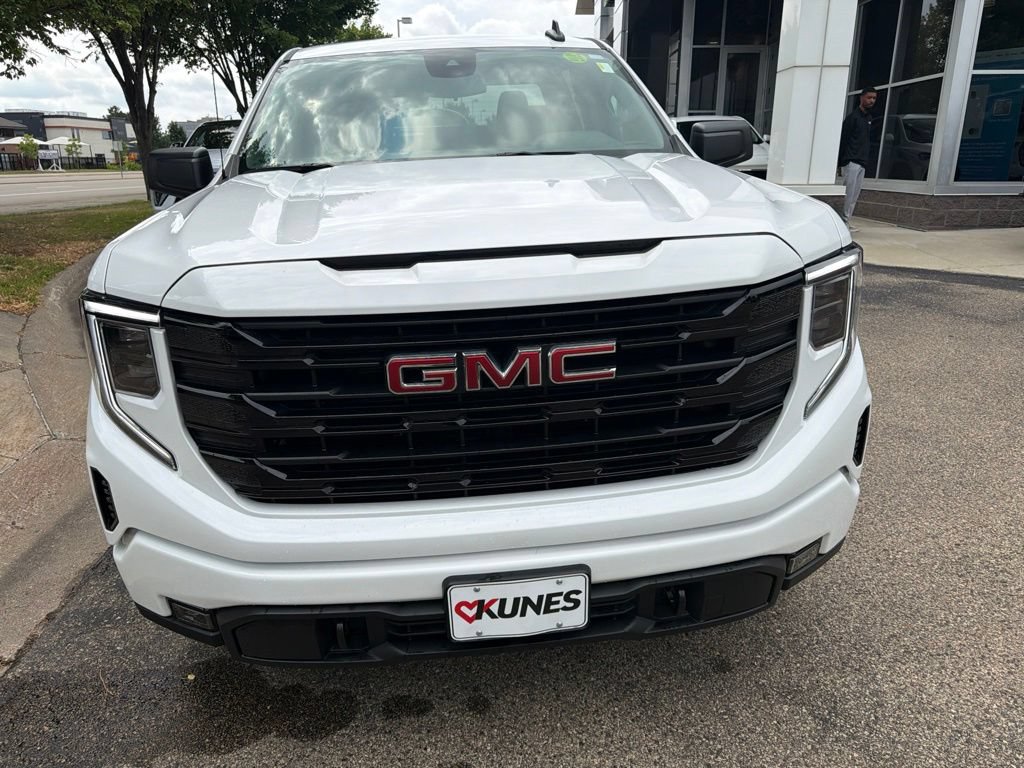 Used 2024 GMC Sierra 1500 Elevation AWD/4WD image 11