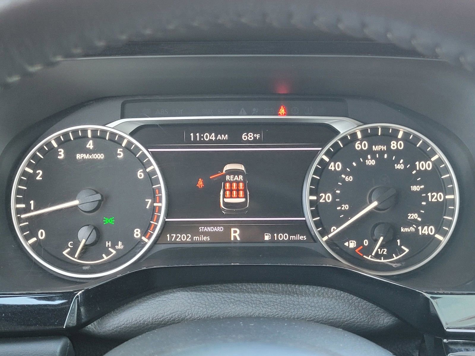 Used 2024 Nissan Pathfinder SV image 28
