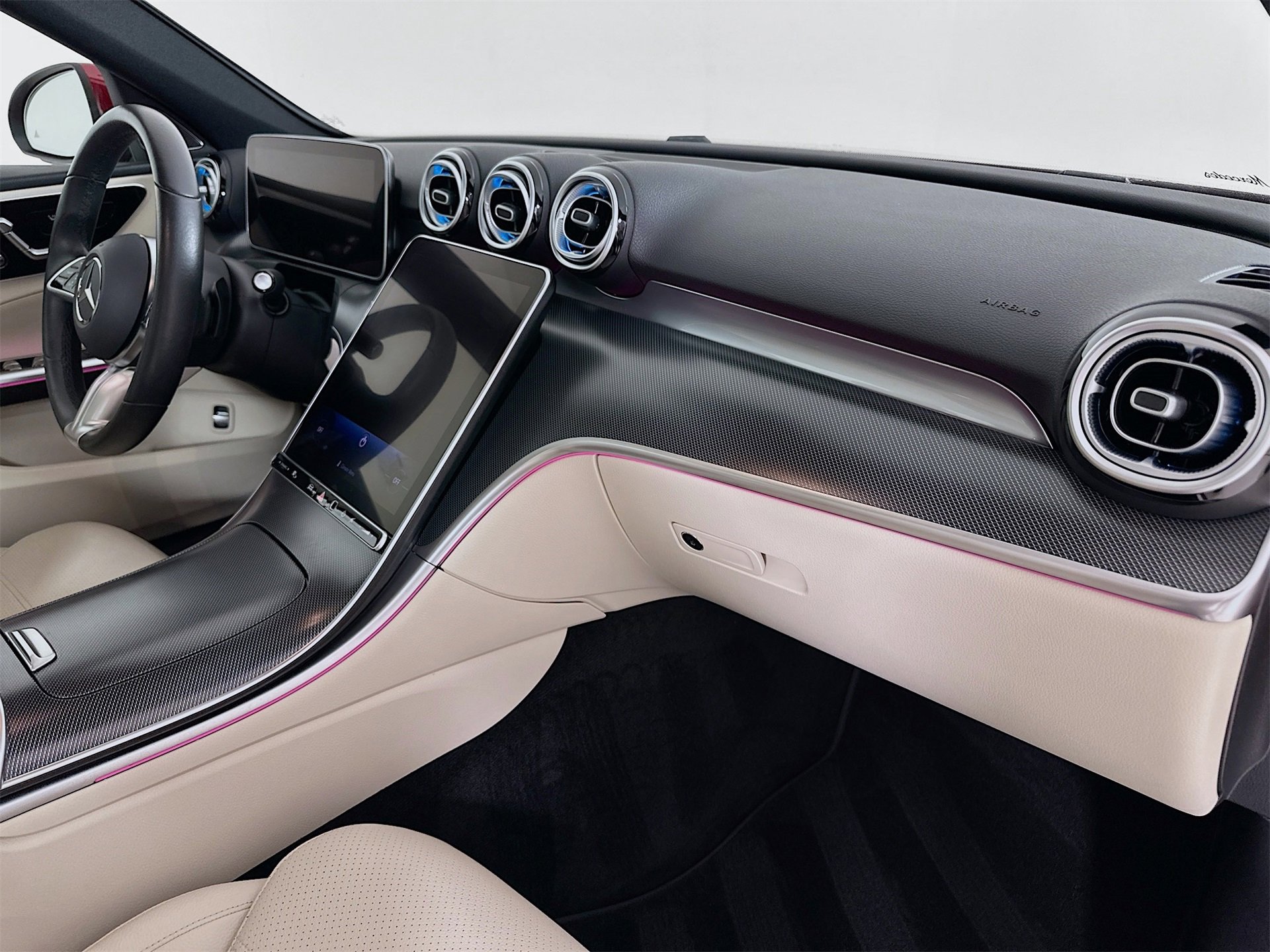 Used 2025 Mercedes-Benz C 300 Sedan image 32