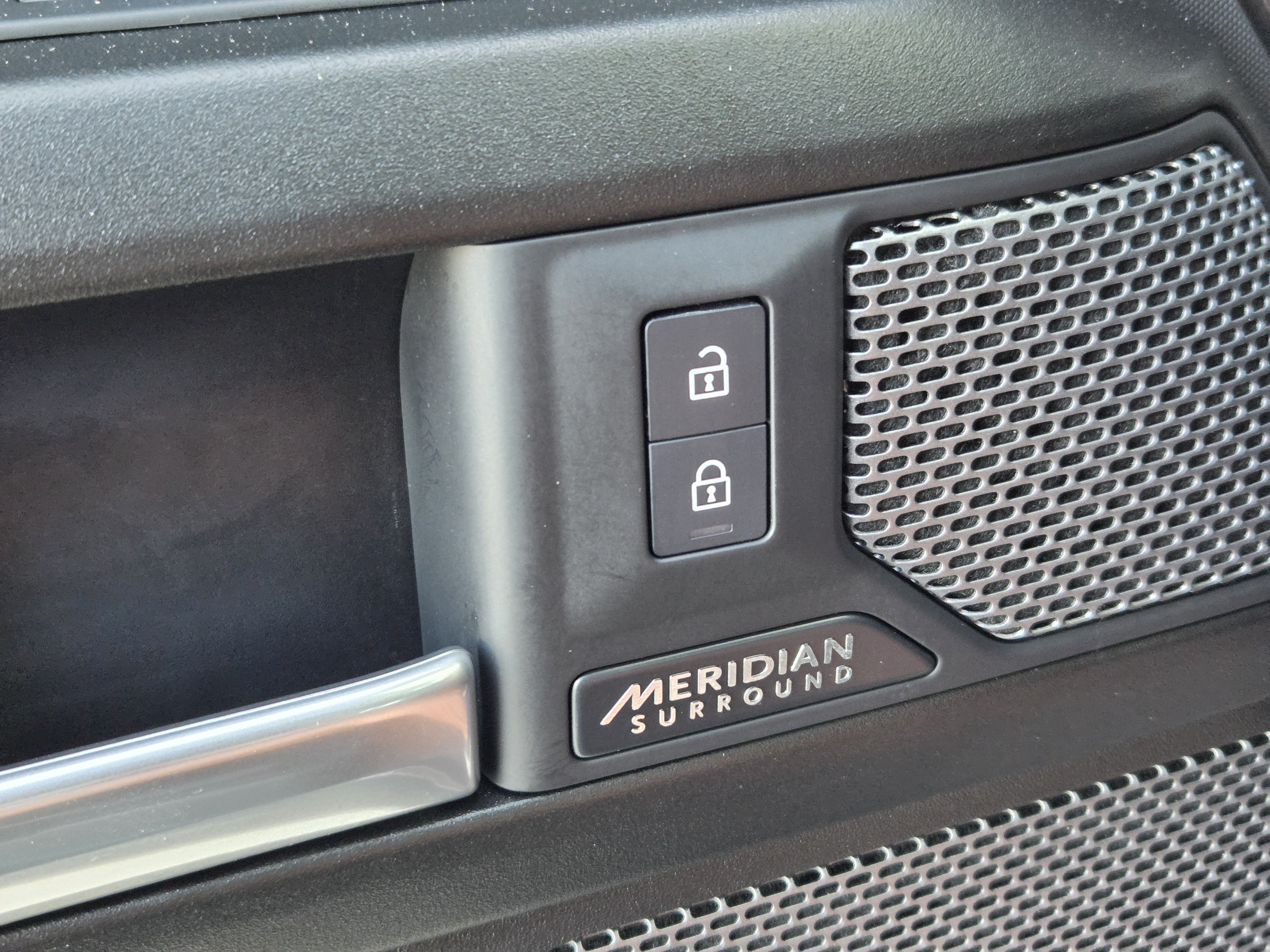 Used 2023 Land Rover Defender 110 Carpathian Edition AWD/4WD image 22