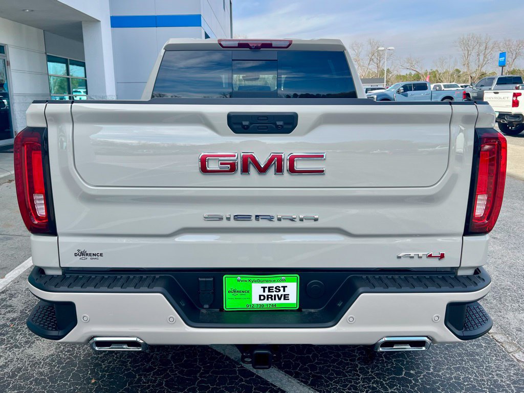 New 2026 GMC Sierra 1500 AT4 w/ AT4 Premium Package AWD/4WD image 5