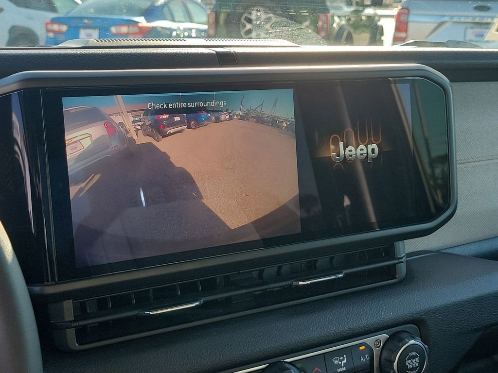 Used 2024 Jeep Wrangler Sport S image 30