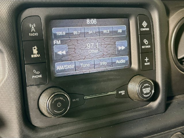 Used 2018 Jeep Wrangler Unlimited Sport AWD/4WD image 15