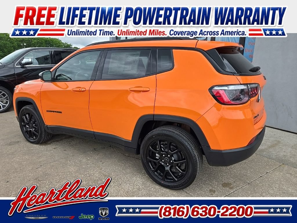 New 2026 Jeep Compass Latitude AWD/4WD image 5