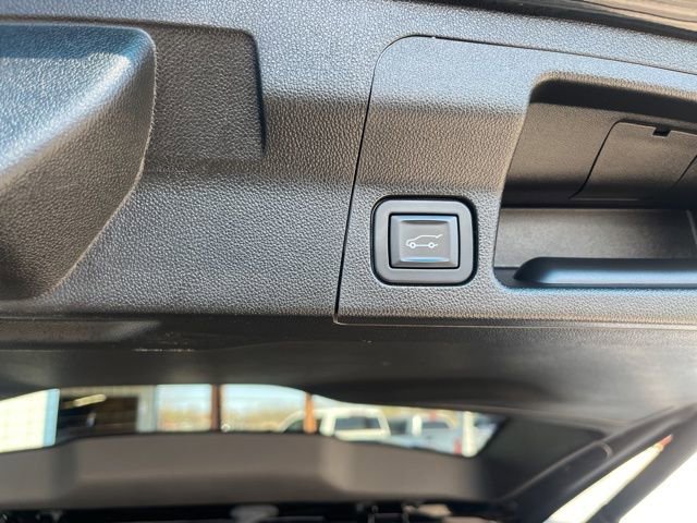 Used 2019 GMC Acadia SLE w/ Driver Alert Package I image 9