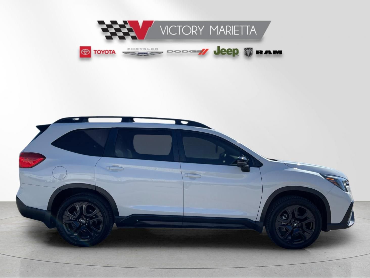 Used 2023 Subaru Ascent Onyx Edition Limited image 6