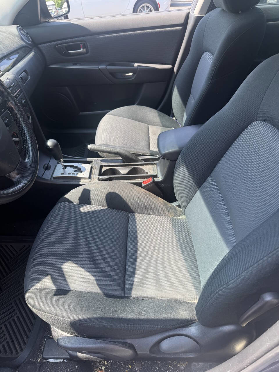 Used 2007 MAZDA MAZDA3 i Touring image 18